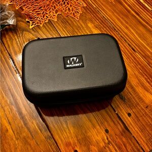Walkers shooting range earphones/glasses case
